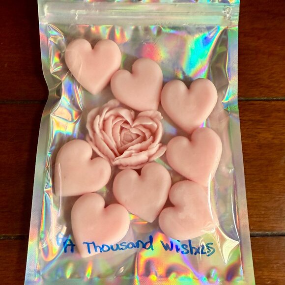NEW HEART WAX MELTS 2.22oz Bath & Body Works Candle Wax Melts A THOUSAND WISHES - Picture 4 of 4